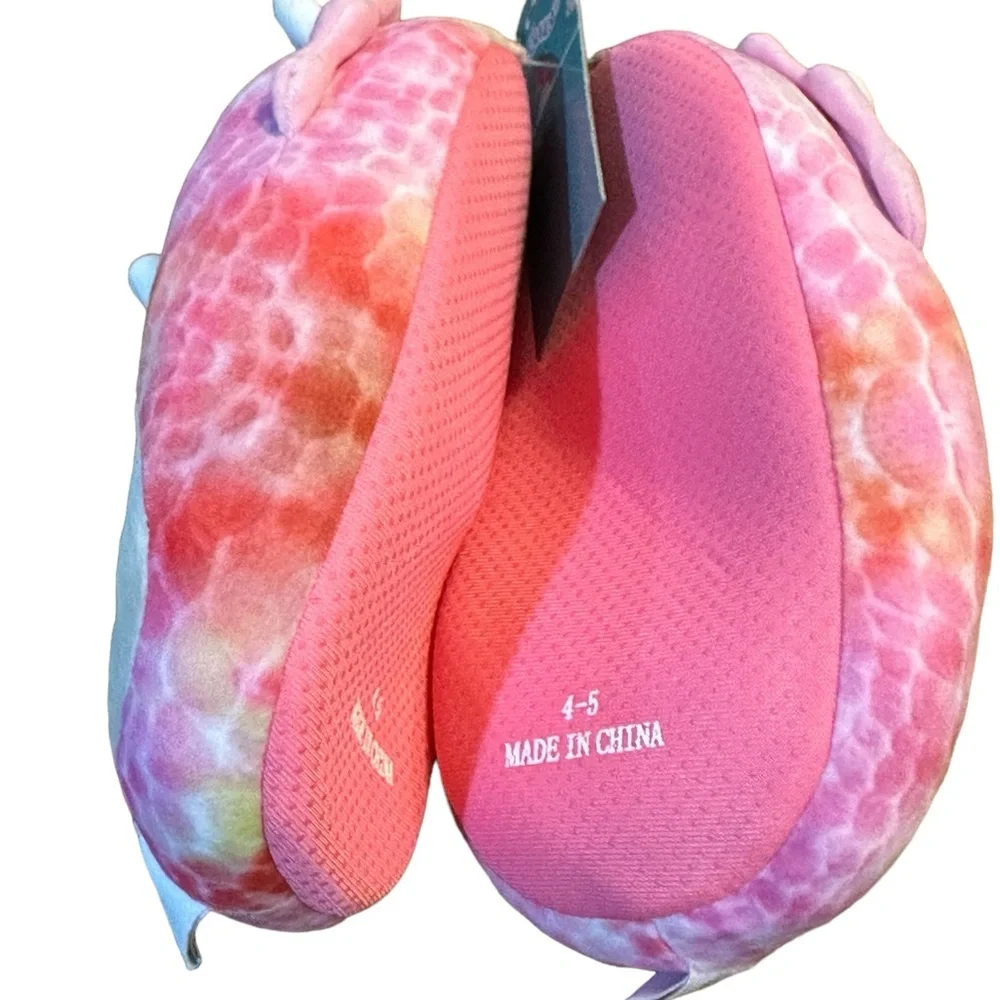 Squishmallow house Shoes or‎ slippers Pink Dino, A Bee